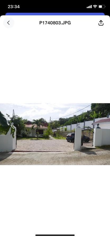 维多利亚 Ogumka, Self Catering , Beoliere, Mahe酒店 外观 照片