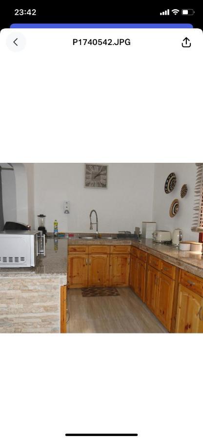 维多利亚 Ogumka, Self Catering , Beoliere, Mahe酒店 外观 照片